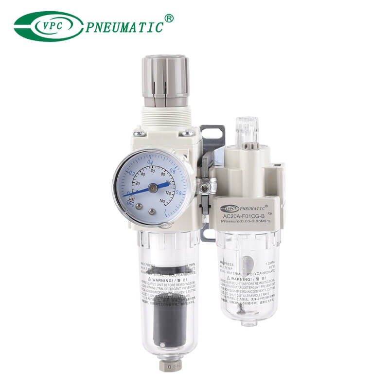 Filter pressure regulator with pressure gauge 