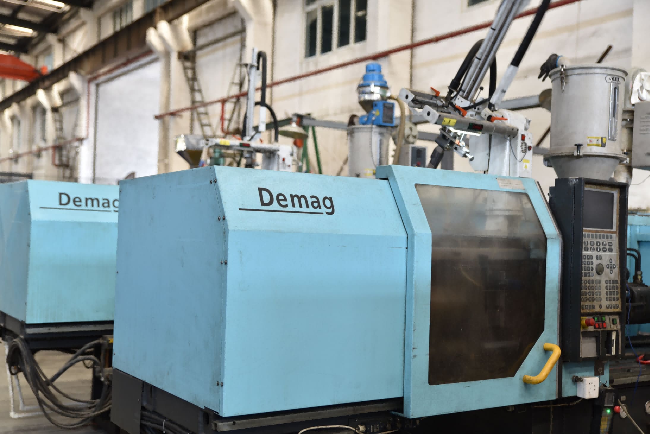 Injection Molding Machine 2